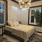 Luxandjoy